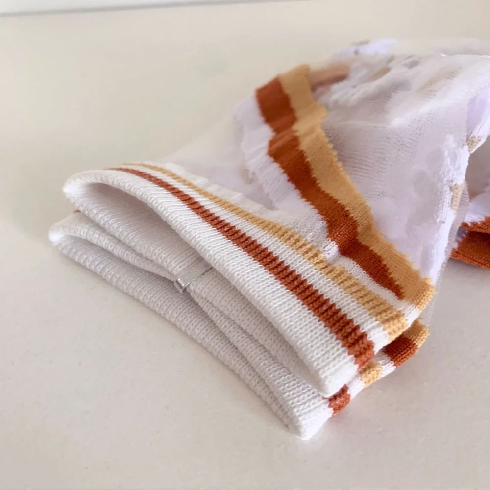 NWOT Sheer floral socks
